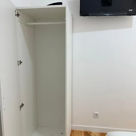 Pensamento 12b Δωμάτια σε οικογενειακή κατοικία Lisboa